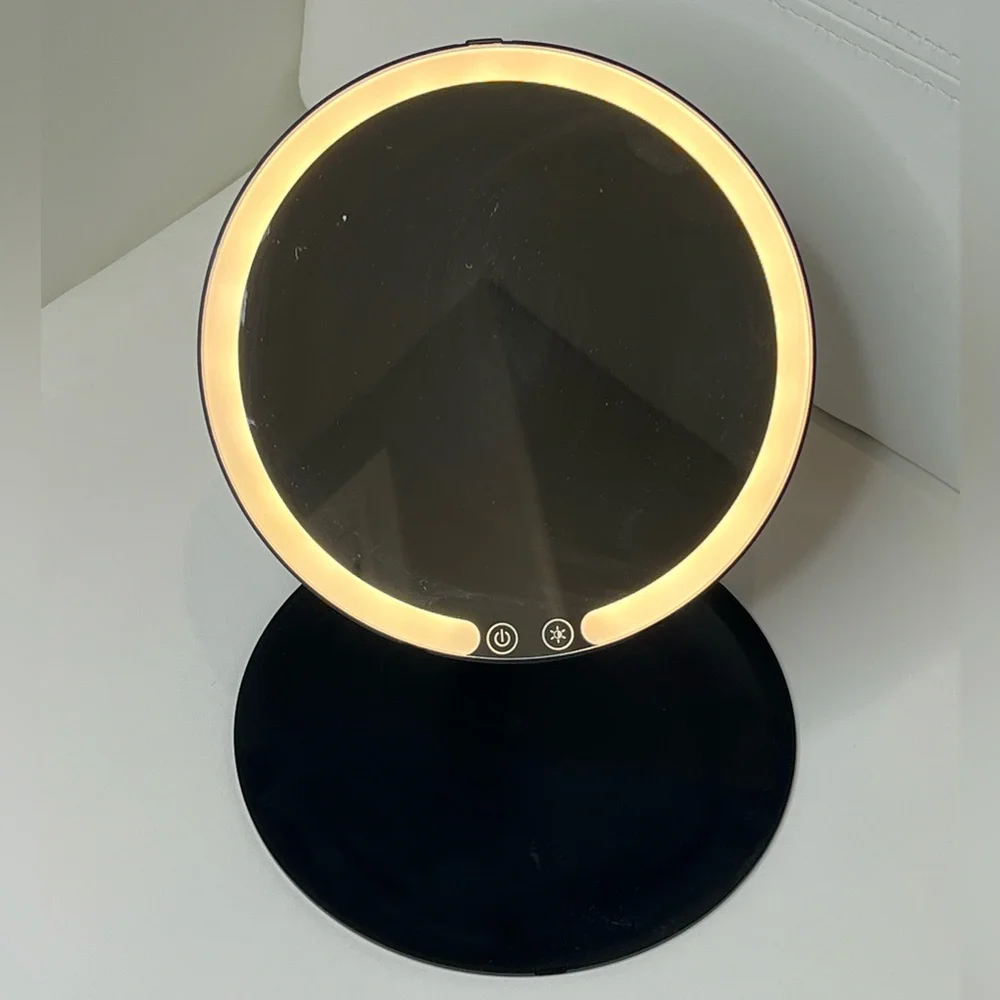 Glo Tech 7” Foldable Travel LED Mirror NWOT